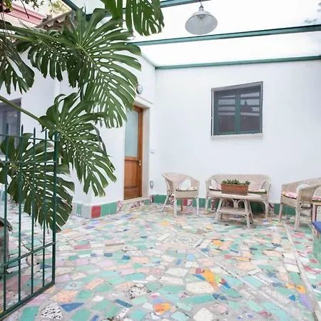 Oltre Il Giardino 비코에쿠엔세